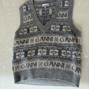 Ganni Gray and Cream Knit Vest